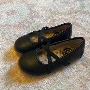 Black Livie &. Luca ballet flats toddler size 6, never worn